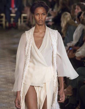 Dennis Basso show - bahar yaz 2018, New York Moda Haftası