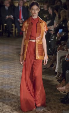 Dennis Basso show - bahar yaz 2018, New York Moda Haftası