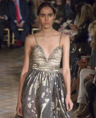 Dennis Basso - bahar 2018 koleksiyonu