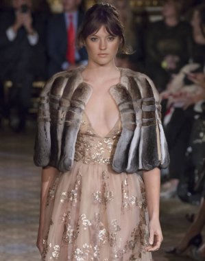 Dennis Basso - bahar 2018 koleksiyonu