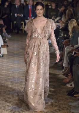 Dennis Basso - bahar 2018 koleksiyonu