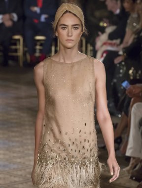 Dennis Basso - bahar 2018 koleksiyonu