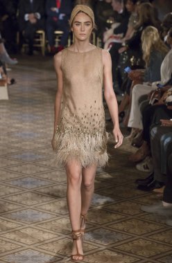 Dennis Basso - bahar 2018 koleksiyonu