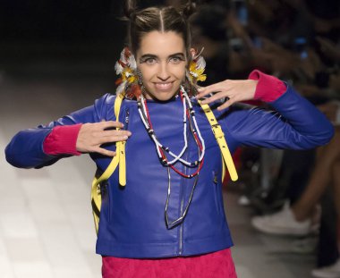 Desigual show - bahar yaz 2018, New York Moda Haftası