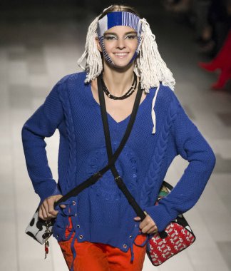 Desigual show - bahar yaz 2018, New York Moda Haftası