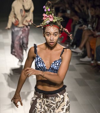 Desigual show - bahar yaz 2018, New York Moda Haftası