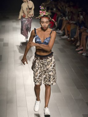 Desigual show - bahar yaz 2018, New York Moda Haftası