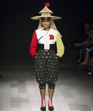 Desigual show - bahar yaz 2018, New York Moda Haftası