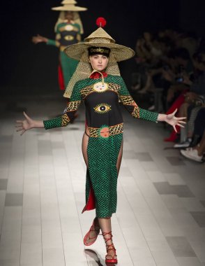 Desigual show - bahar yaz 2018, New York Moda Haftası