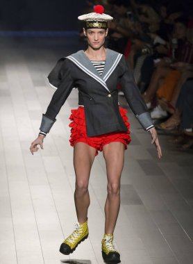 Desigual show - bahar yaz 2018, New York Moda Haftası