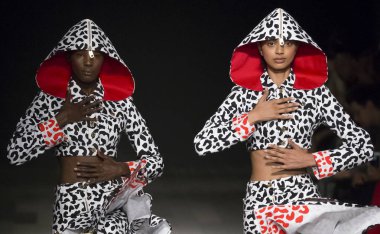 Desigual show - bahar yaz 2018, New York Moda Haftası