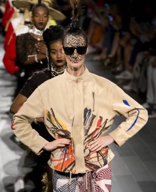 Desigual show - bahar yaz 2018, New York Moda Haftası