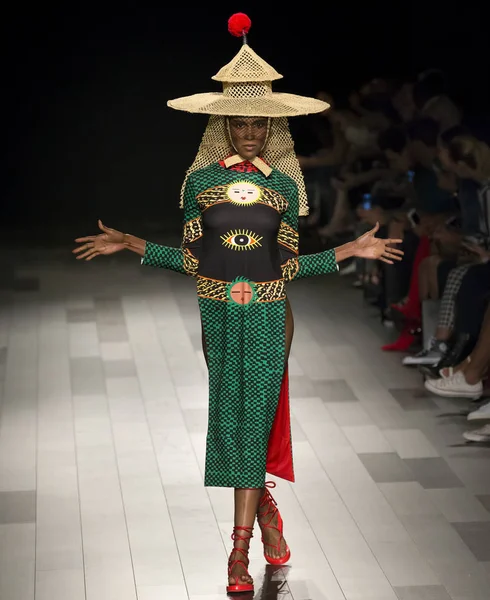 Desigual show - bahar yaz 2018, New York Moda Haftası