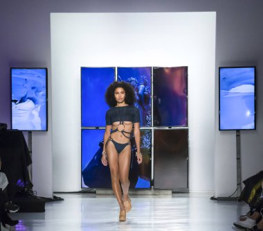 Chromat show - bahar yaz 2018, New York Moda Haftası