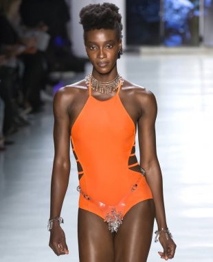 Chromat show - bahar yaz 2018, New York Moda Haftası