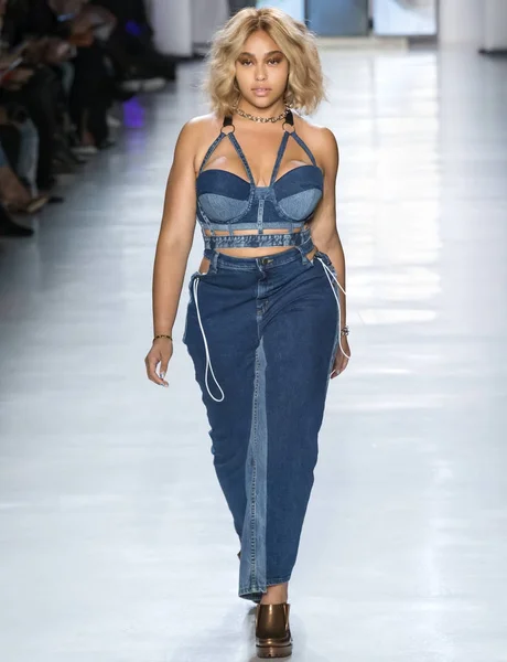 Chromat Show - Primavera Verão 2018, New York Fashion Week — Fotografia de Stock