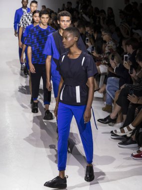 Carlos Campos - erkekler bahar yaz 2018 Mens Show