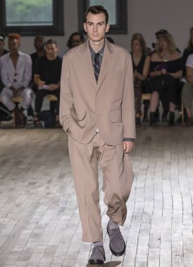 N. Hoolywood - erkekler bahar yaz 2018 Mens Show