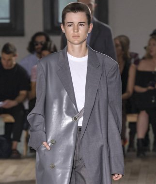 N. Hoolywood - erkekler bahar yaz 2018 Mens Show