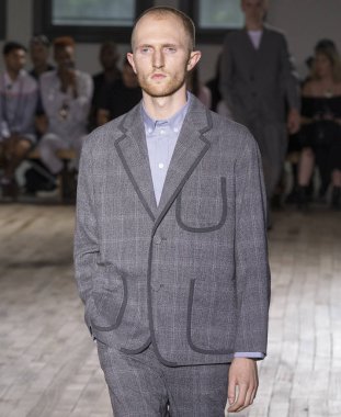 N. Hoolywood - erkekler bahar yaz 2018 Mens Show