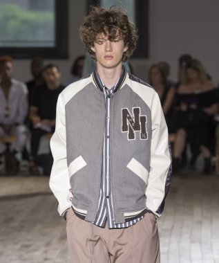 N. Hoolywood - erkekler bahar yaz 2018 Mens Show