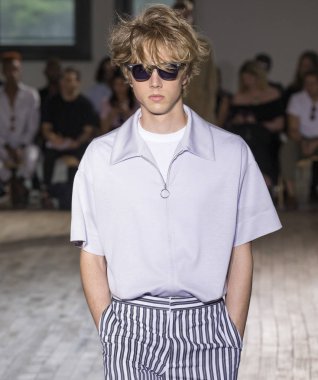 N. Hoolywood - erkekler bahar yaz 2018 Mens Show