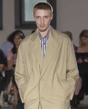 N. Hoolywood - erkekler bahar yaz 2018 Mens Show