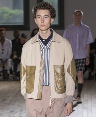 N. Hoolywood - erkekler bahar yaz 2018 Mens Show