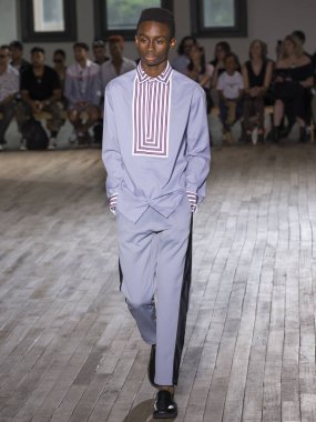 N. Hoolywood - erkekler bahar yaz 2018 Mens Show