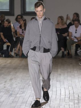 N. Hoolywood - erkekler bahar yaz 2018 Mens Show