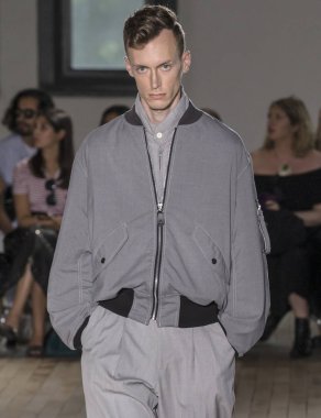 N. Hoolywood - erkekler bahar yaz 2018 Mens Show