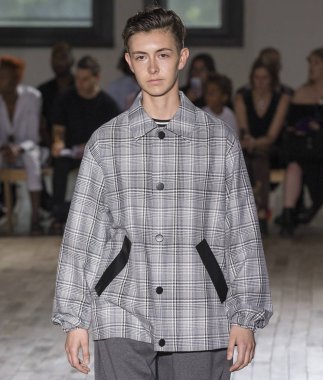 N. Hoolywood - erkekler bahar yaz 2018 Mens Show