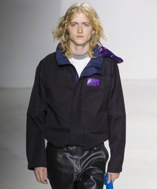 Patrik Ervell - erkekler bahar yaz 2018 Mens Show