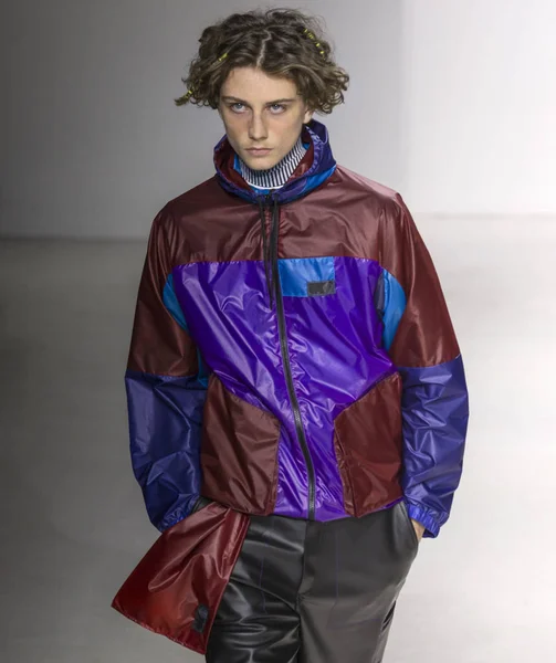 Patrik Ervell - erkekler bahar yaz 2018 Mens Show