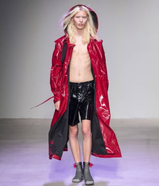 N-P-Elliott - erkekler bahar yaz 2018 Mens Show