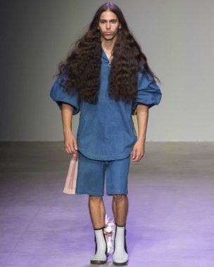 N-P-Elliott - erkekler bahar yaz 2018 Mens Show