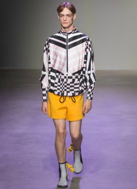 N-P-Elliott - erkekler bahar yaz 2018 Mens Show