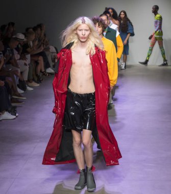 N-P-Elliott - erkekler bahar yaz 2018 Mens Show