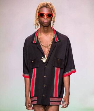 Ev sahibi - erkekler bahar yaz 2018 Mens Show