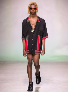 Ev sahibi - erkekler bahar yaz 2018 Mens Show