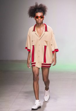 Ev sahibi - erkekler bahar yaz 2018 Mens Show