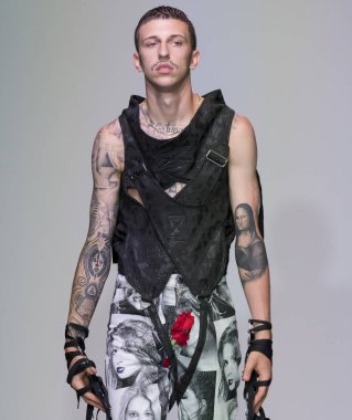 Sanchez-Kane - erkekler bahar yaz 2018 Mens Show