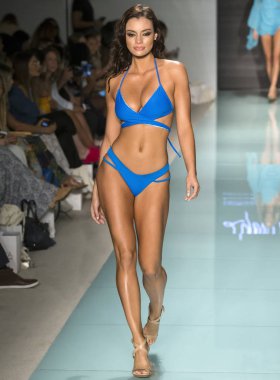 Hafta, ABD Lybethras, pist, Miami yüzmek