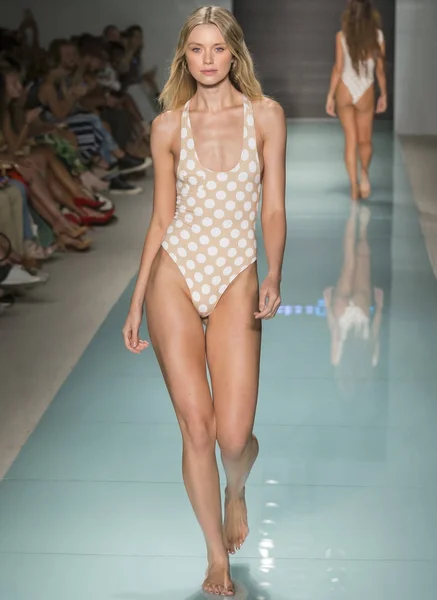 Montce Swim, Runway, Miami Swim Week, USA — Stock Photo, Image