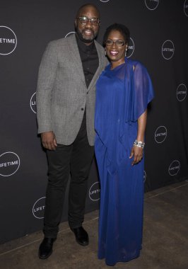 Ateş altında inanç: Antoinette tüf hikaye - Tv göstermek ilk