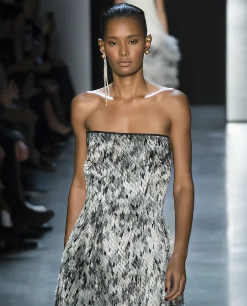 Prabal Gurung Pokaż - jesień zima 2018, New York Fashion Week — Zdjęcie stockowe