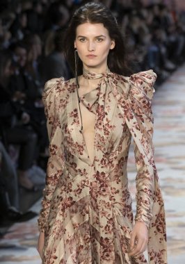 Zimmermann show - sonbahar kış 2018, New York Moda Haftası