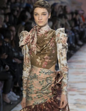 Zimmermann show - sonbahar kış 2018, New York Moda Haftası