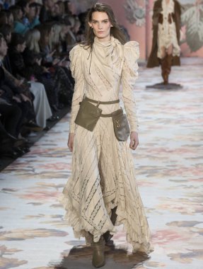 Zimmermann show - sonbahar kış 2018, New York Moda Haftası