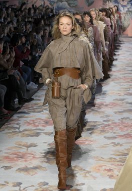 Zimmermann show - sonbahar kış 2018, New York Moda Haftası